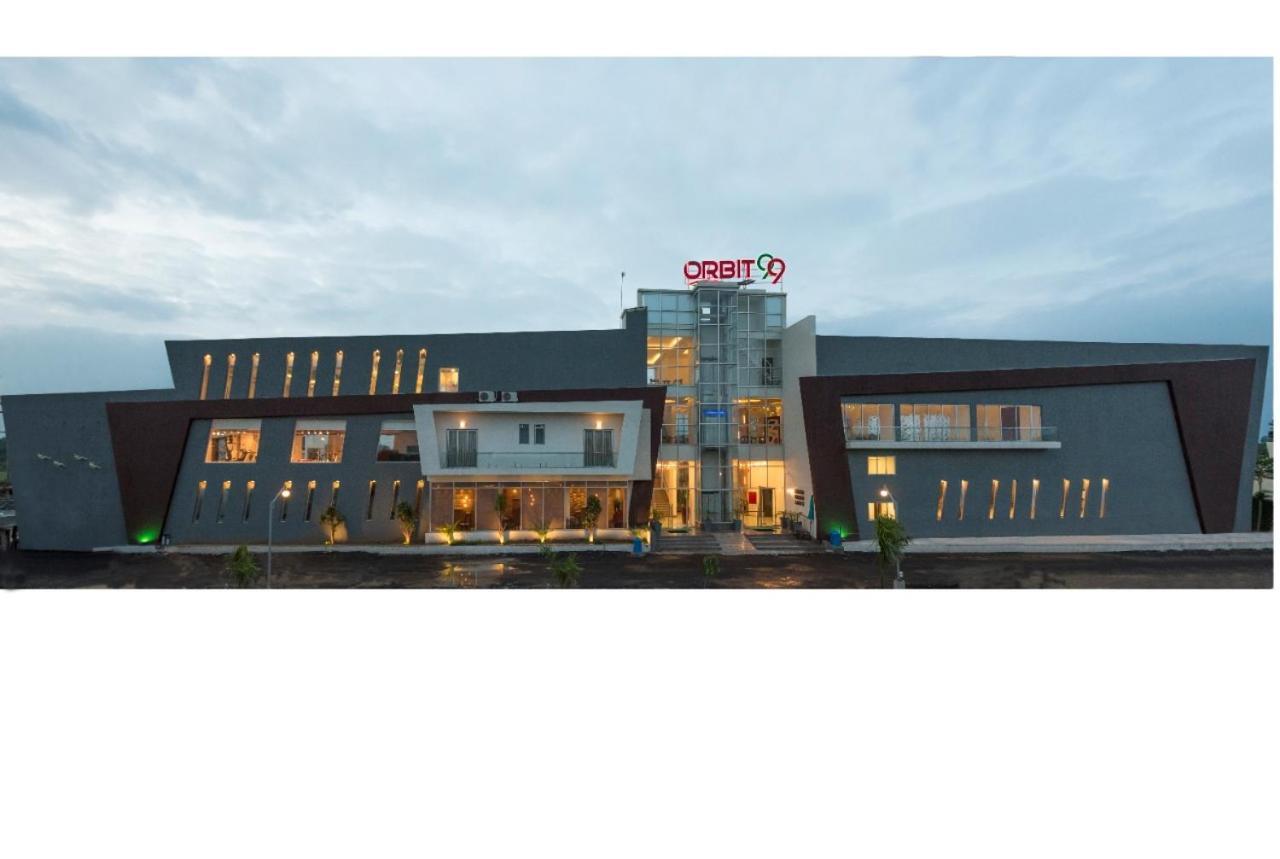 Orbit99 Club And Resort Rawal Екстер'єр фото